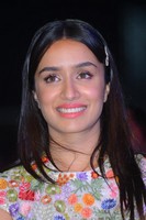 Shraddha Kapoor Pictures